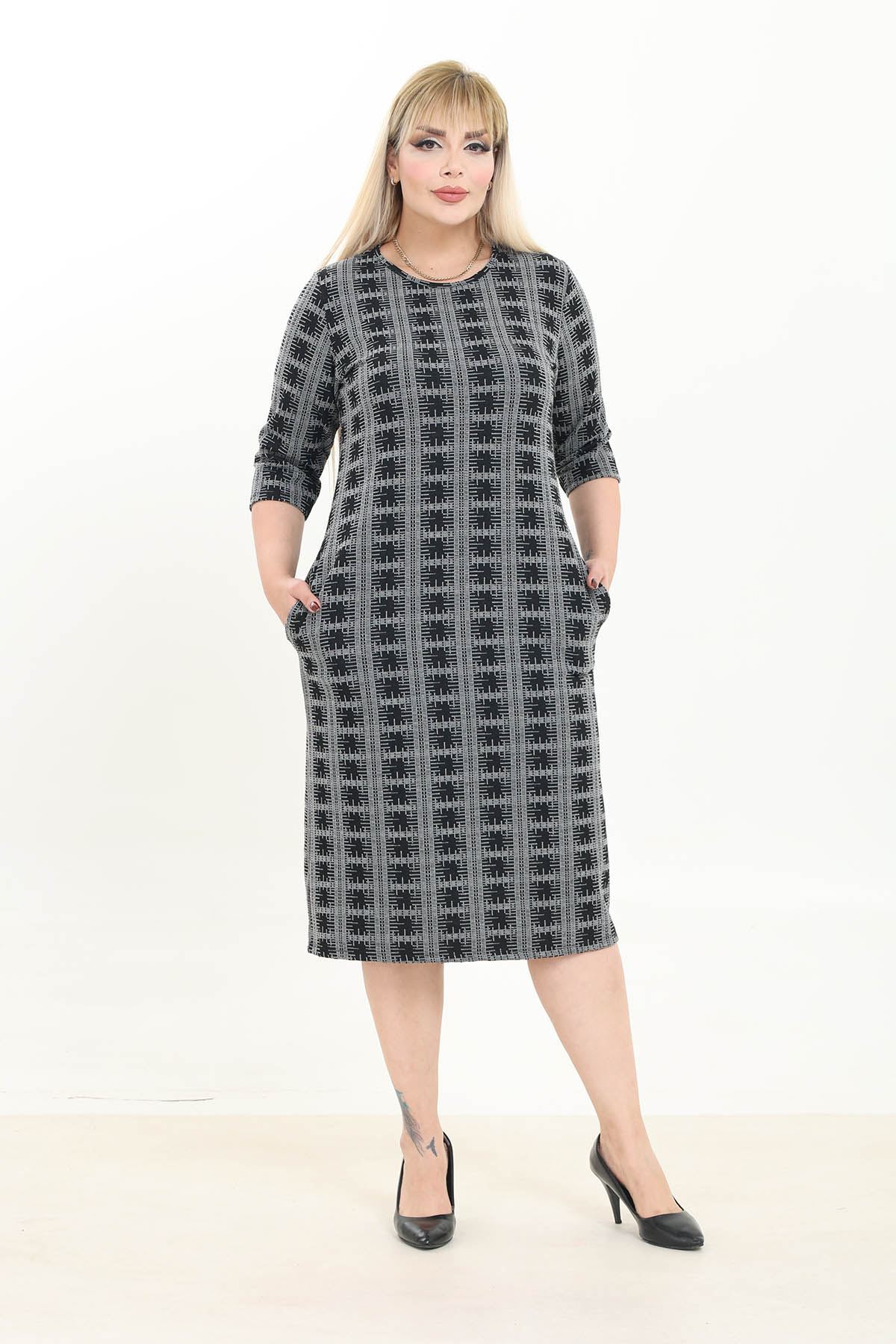 Çift Cepli Desenli Esnek Kışlık Büyük Beden Midi Elbise 45C-2765