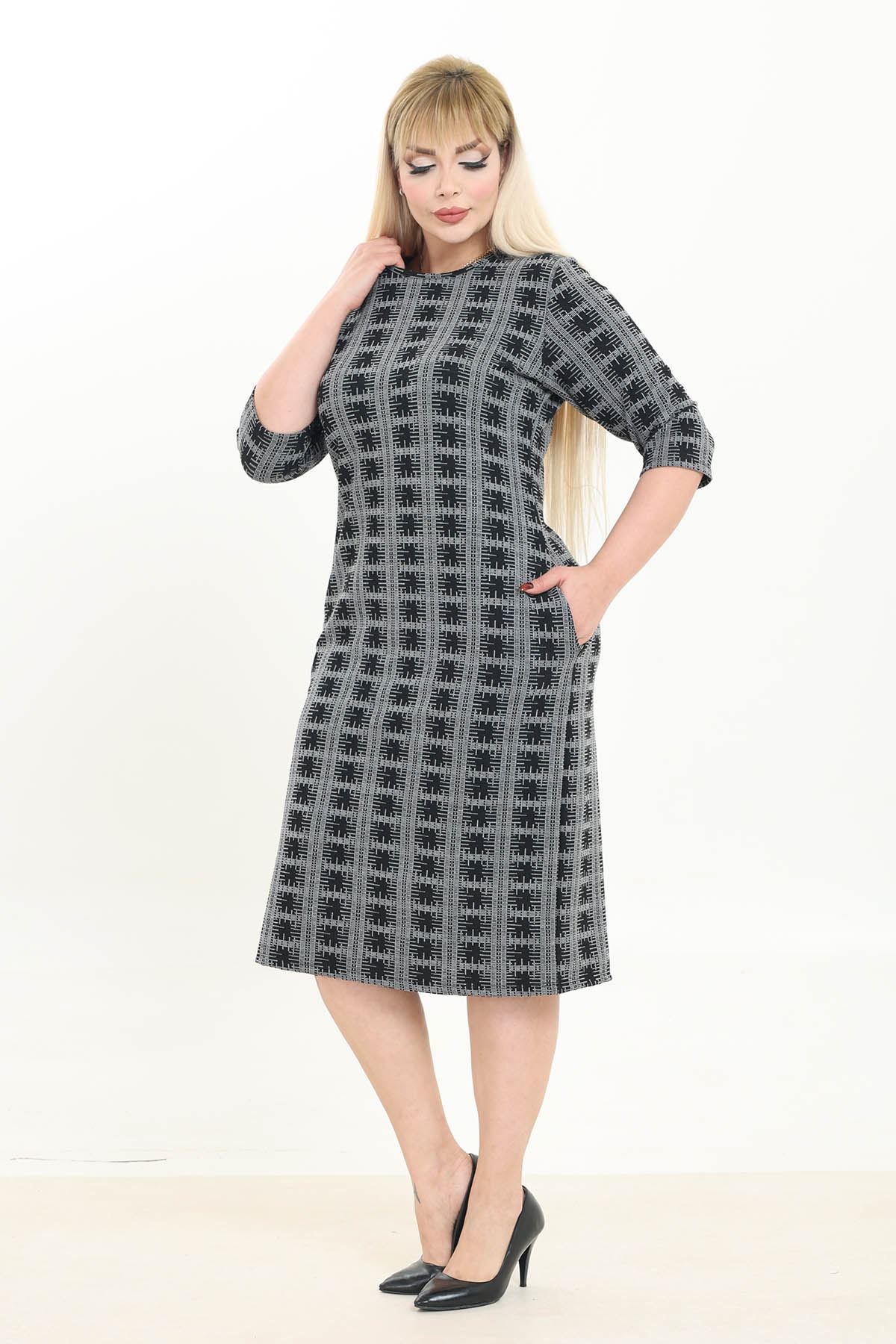 Çift Cepli Desenli Esnek Kışlık Büyük Beden Midi Elbise 45C-2765