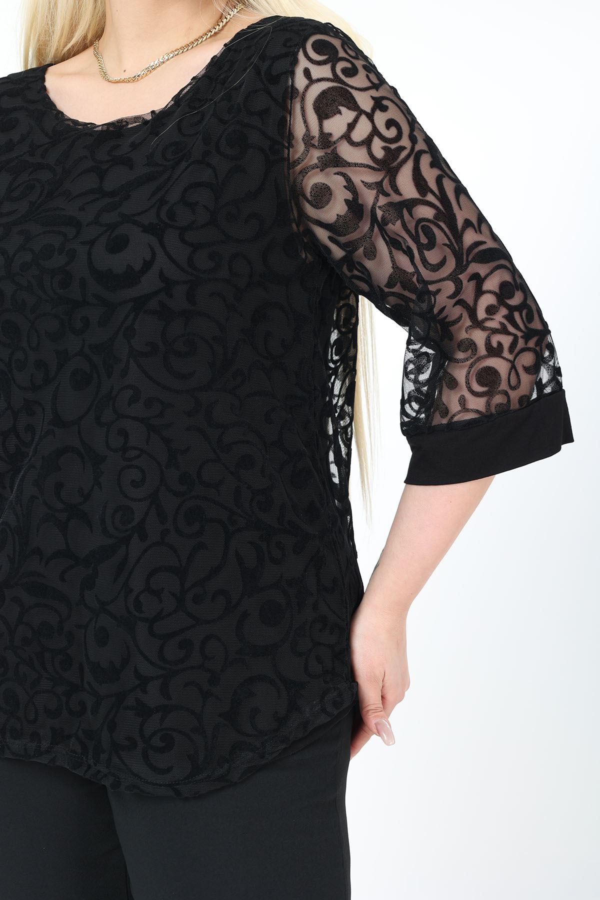 Büyük Beden Astarlı Siyah Esnek Bluz 37C-2780