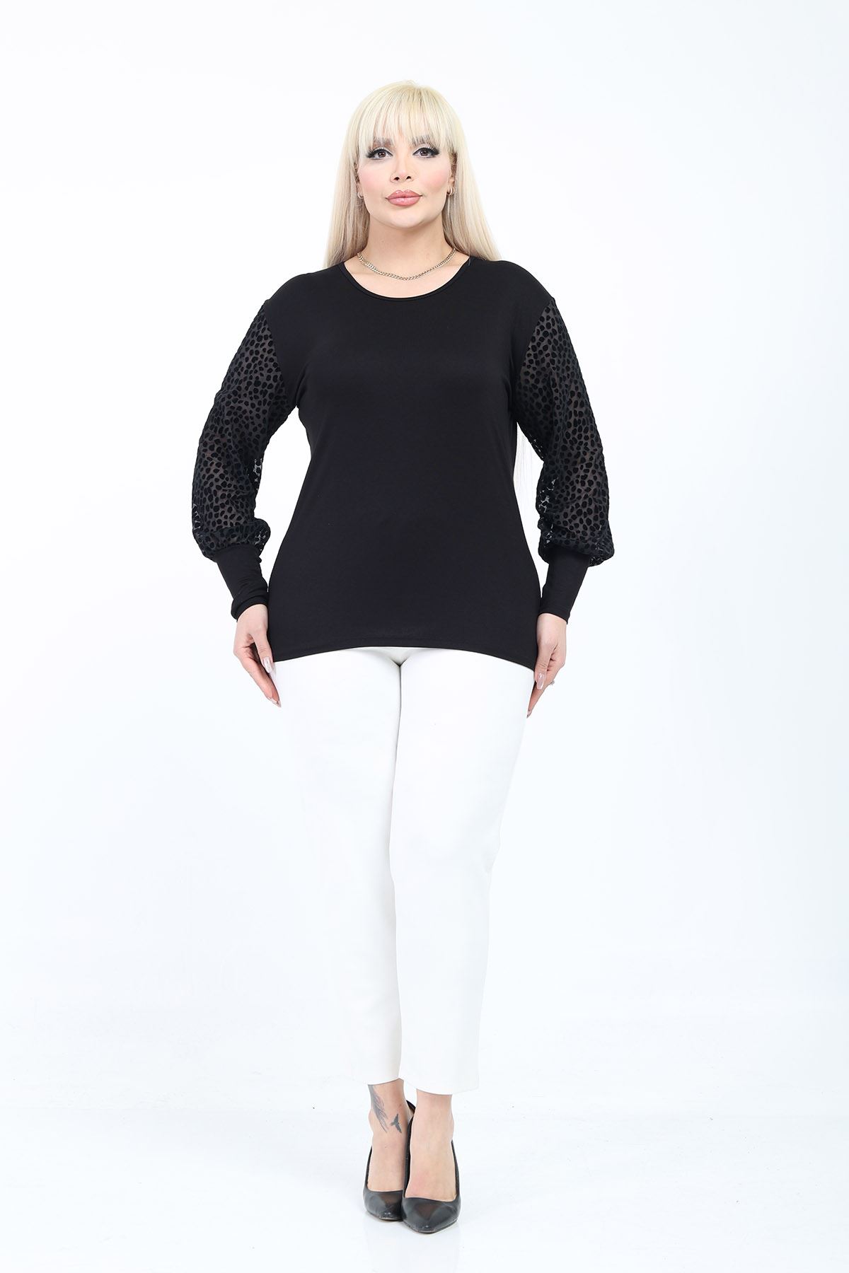 Siyah Büyük Beden Transparan Puantiyeli Tül Kol Bluz 5B-2776