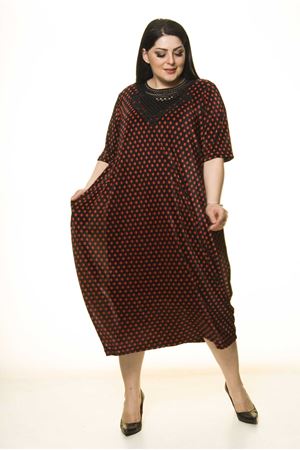 Yaka Detaylı Siyah Cepli Büyük Beden Elbise F10-1736