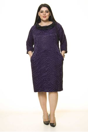 Büyük Beden Yaka Detaylı Elbise G10-1663