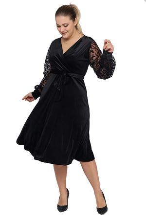 Büyük Beden Kruvaze Yaka Kadife Elbise 9E-2252